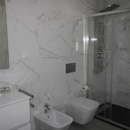 Space - Amazing One Bedroom With Pool In De
