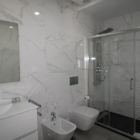 Apartamento Space - Amazing One Bedroom With Pool In De *